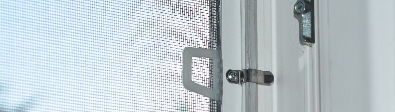 como limpiar mosquitera